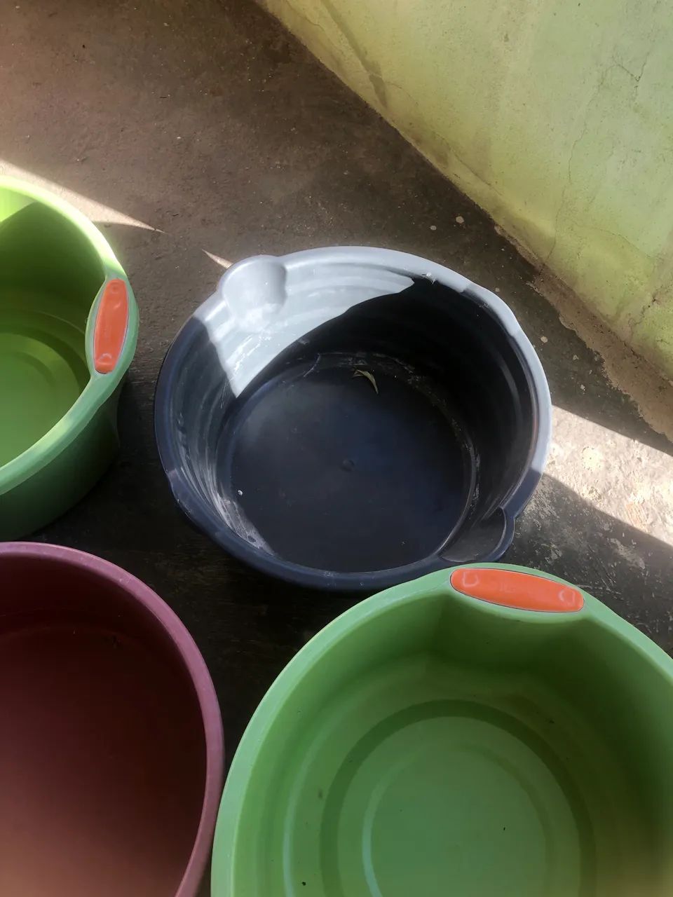 Vendo bacias de plastico - Foto 2