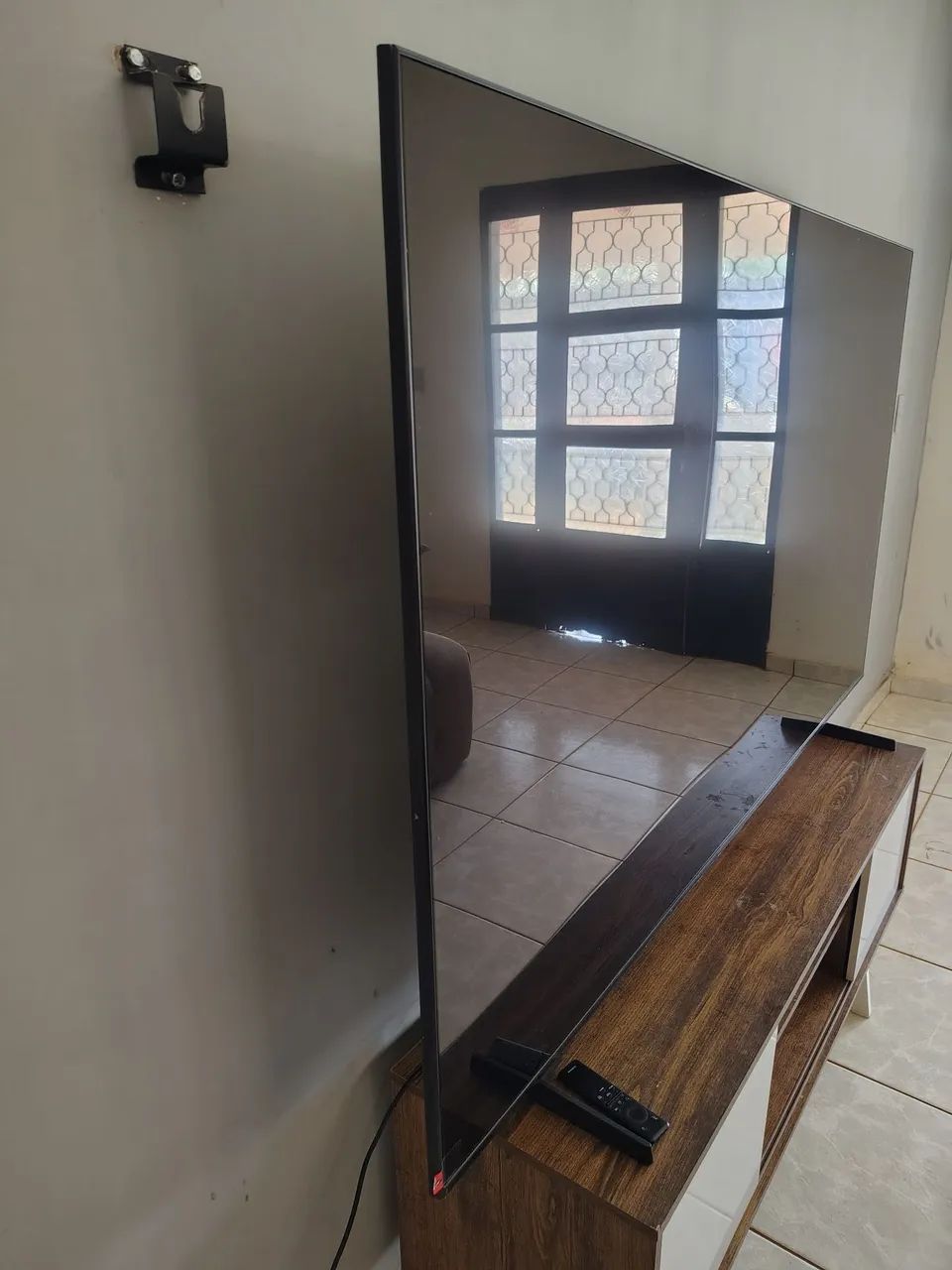 Vendo TV Samsung 75 polegadas  - Foto 4