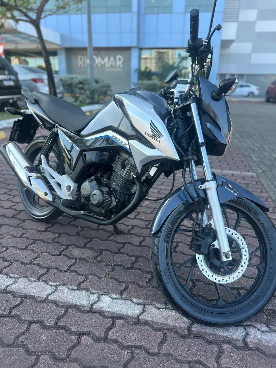 TITAN 21/22  - Foto 4