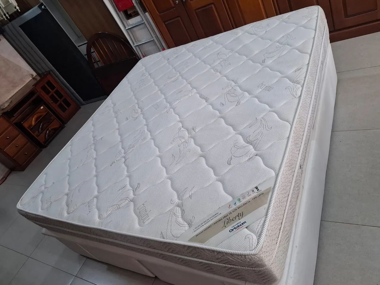 Cama box super king ortobom  Bau 