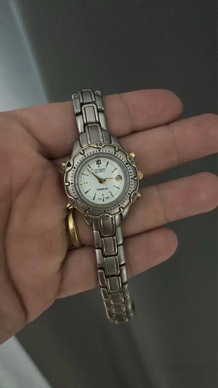 Relógio Feminino Citizen Original  - Ótimo Estado