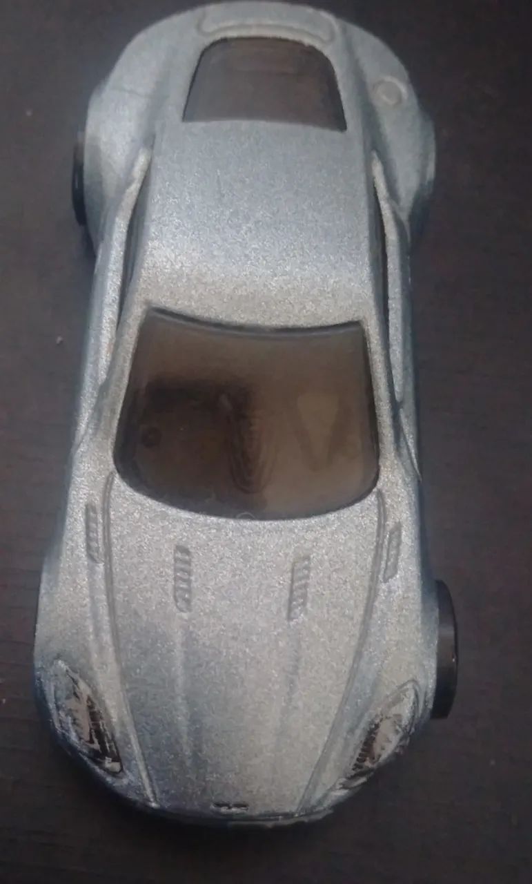 Hot Wheels - Aston Martin One77 - Foto 2