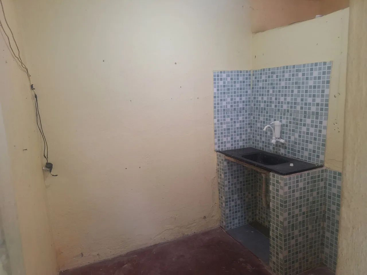 Alugo casa(kitnet) - Foto 5