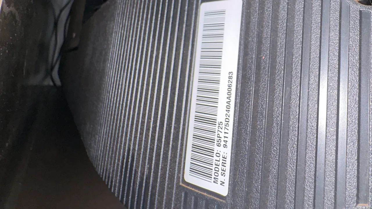 VALOR NEGOCIÁVEL TCL 65 polegadas led, para retirada de peças. - Foto 3