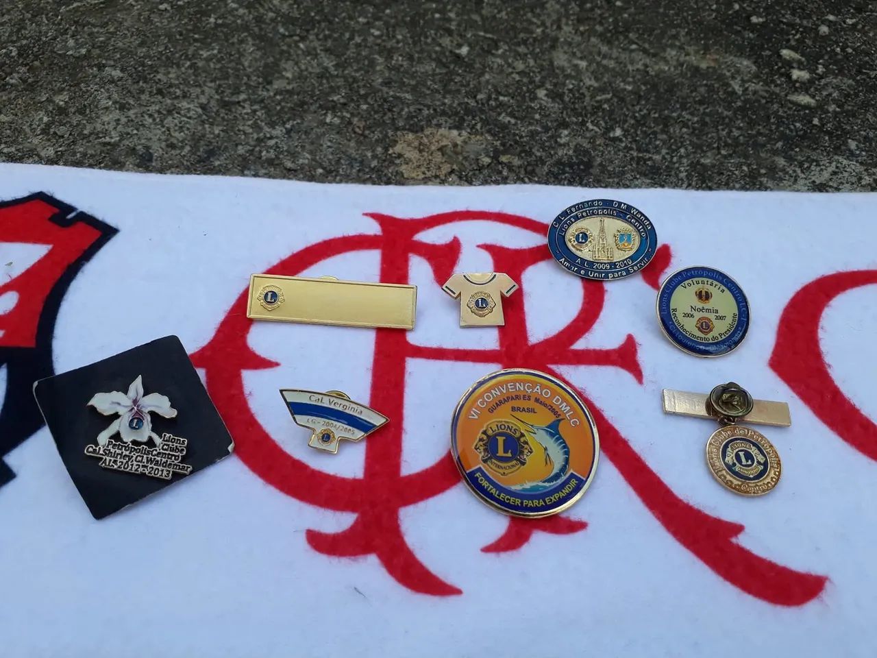 8 Pins do Lions Clube - Foto 3