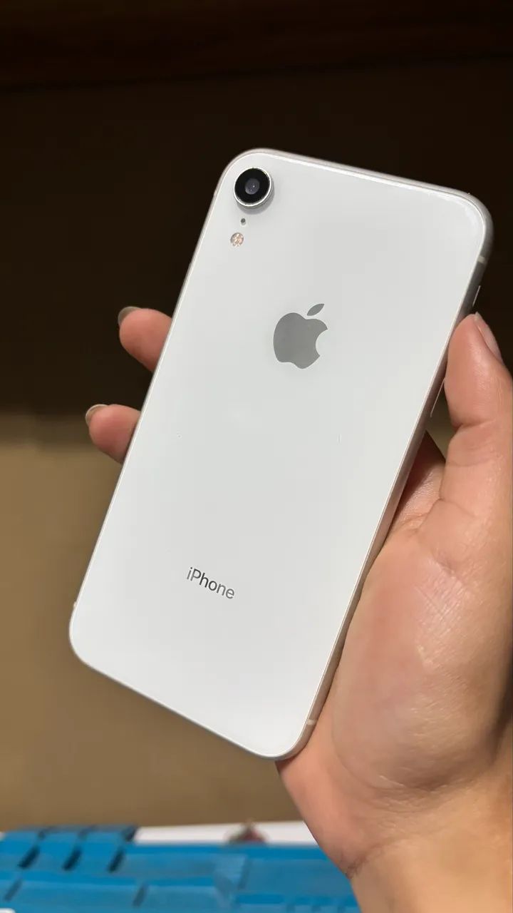iPhone XR - 64gb