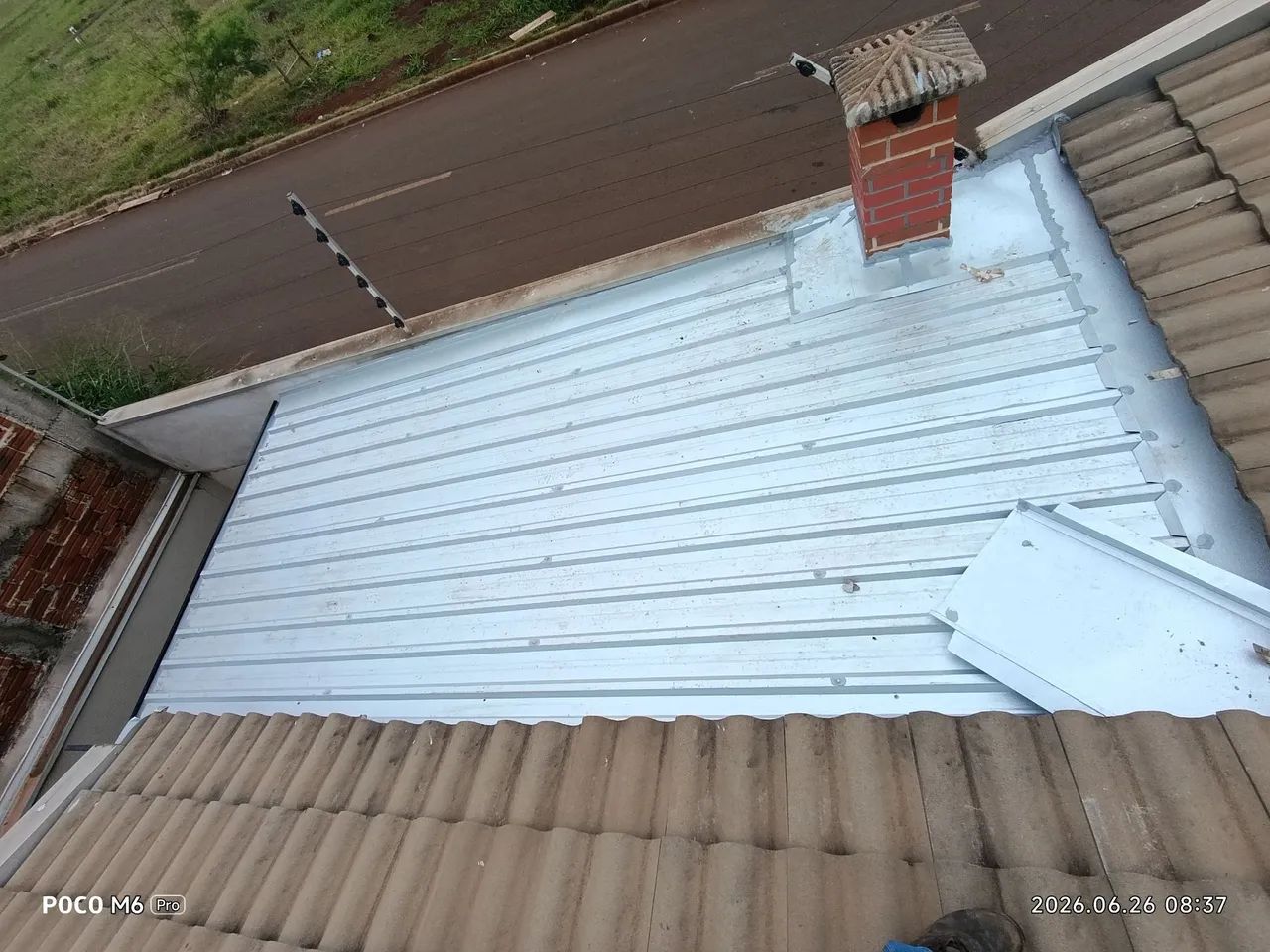 Cobertura de telha de ferro  - Foto 5