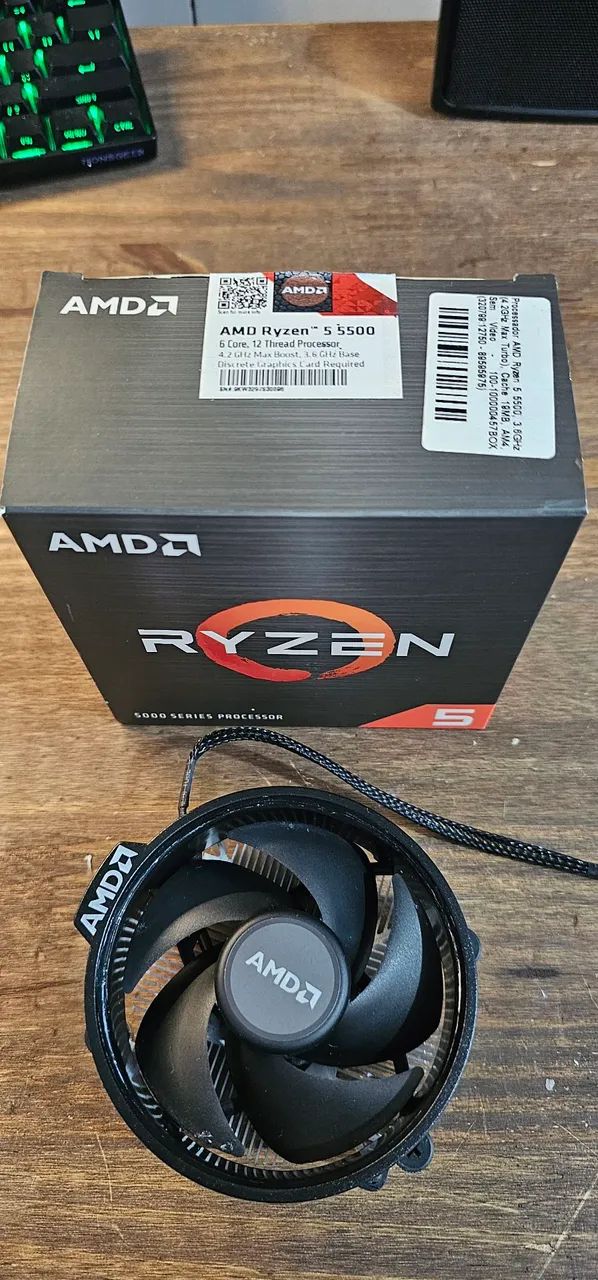 Caixa vazia do Ryzen 5 5500  e Cooler AMD 