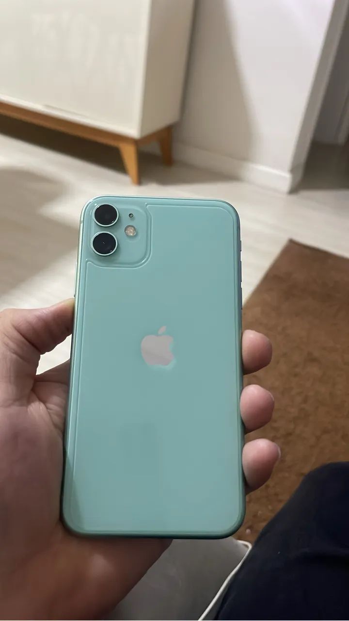 iPhone 11 Green 64gb - Foto 2