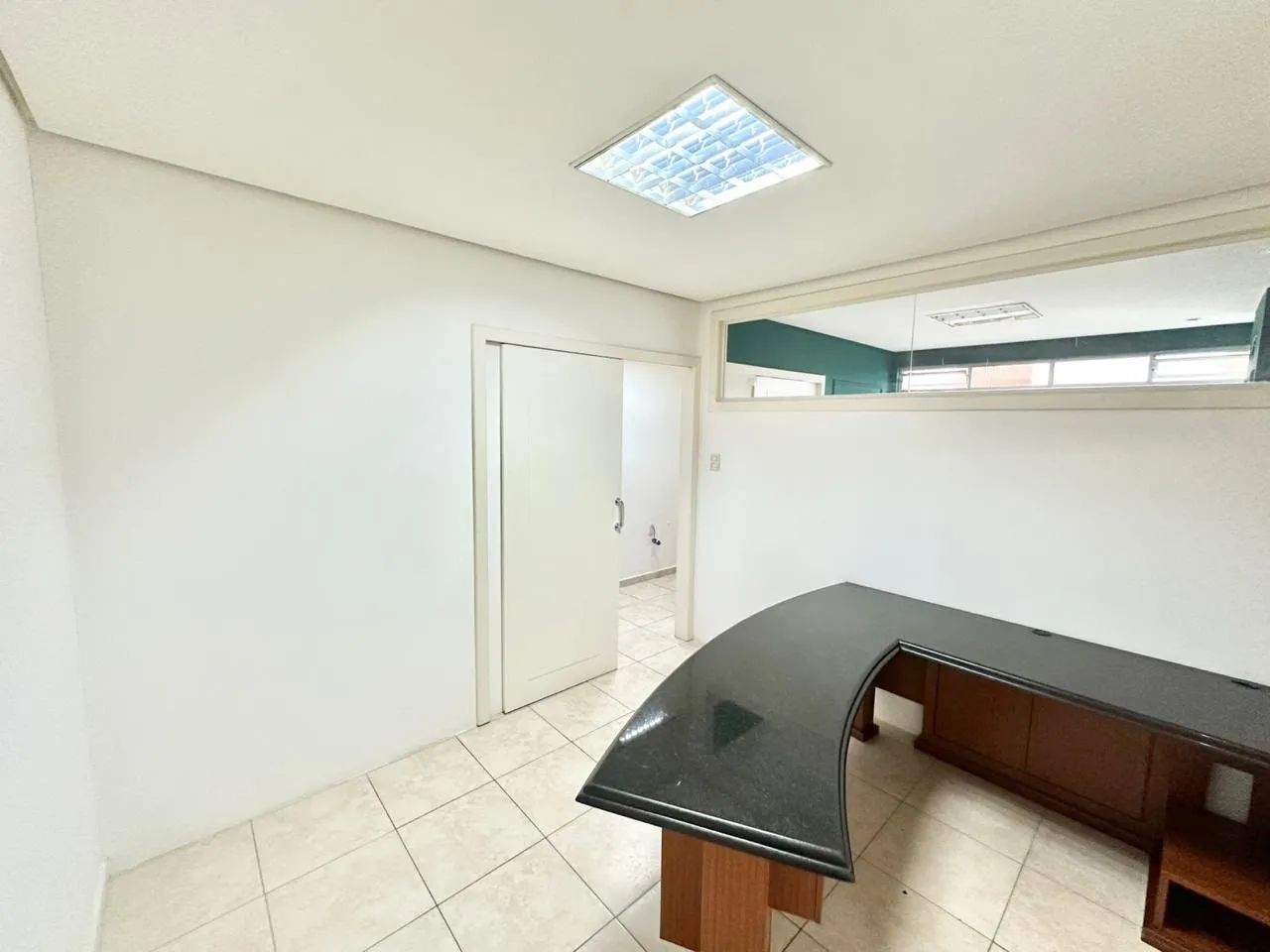 Barbada - Vendo sala comercial no centro de tubarão  - Foto 2