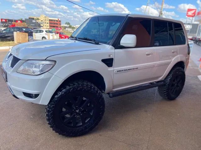 Mitsubishi Pajero Pajero TR4 2.0/ 2.0 Flex 16V 4x4 Aut. 2015