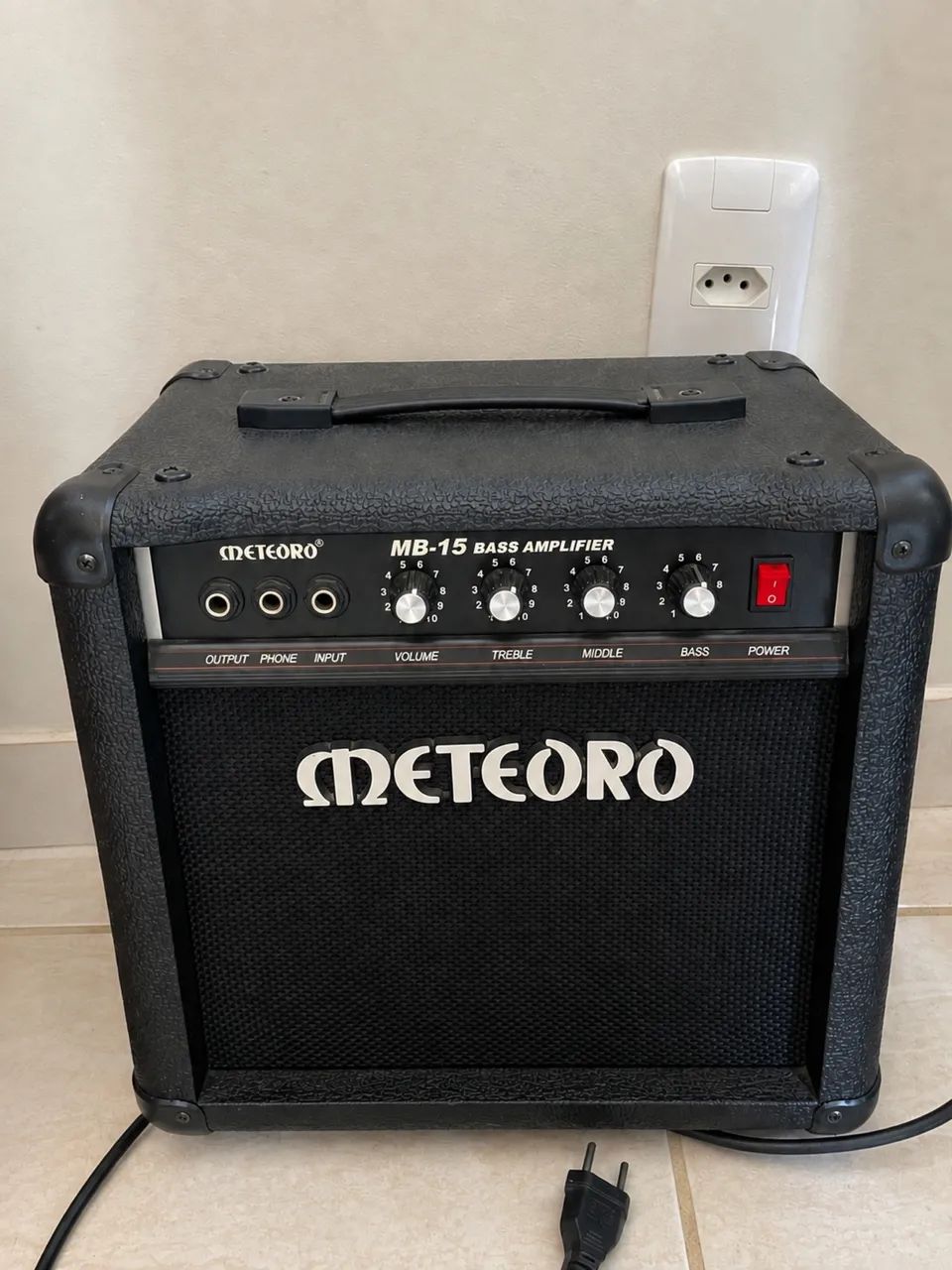 Amplificador de baixo 