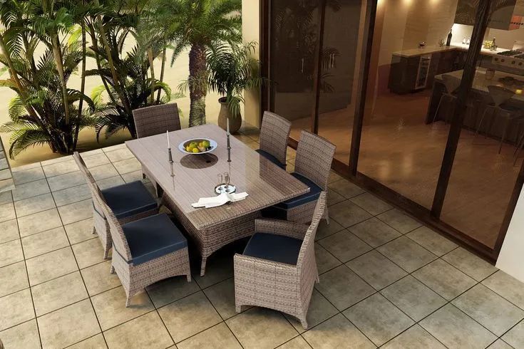 Conjunto de mesa com 6 poltronas 