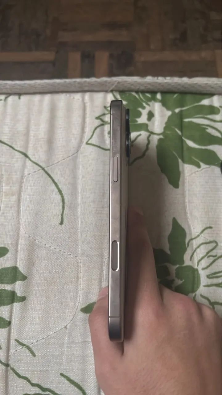 VENDO IPHONE 16 PRO MAX 256gb - Foto 4