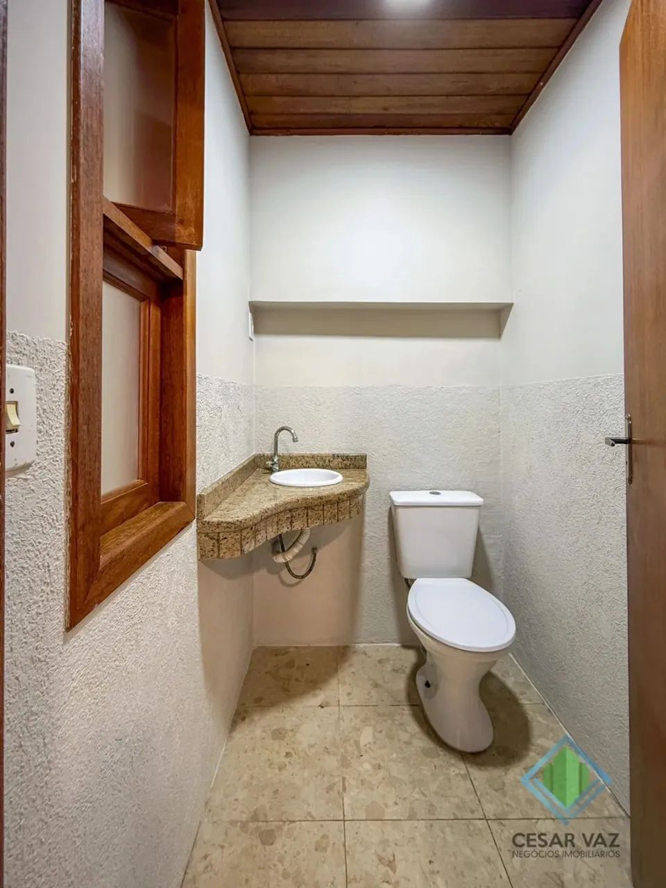 Casa residencial e comercial no bairro Capoeiras. - Foto 5