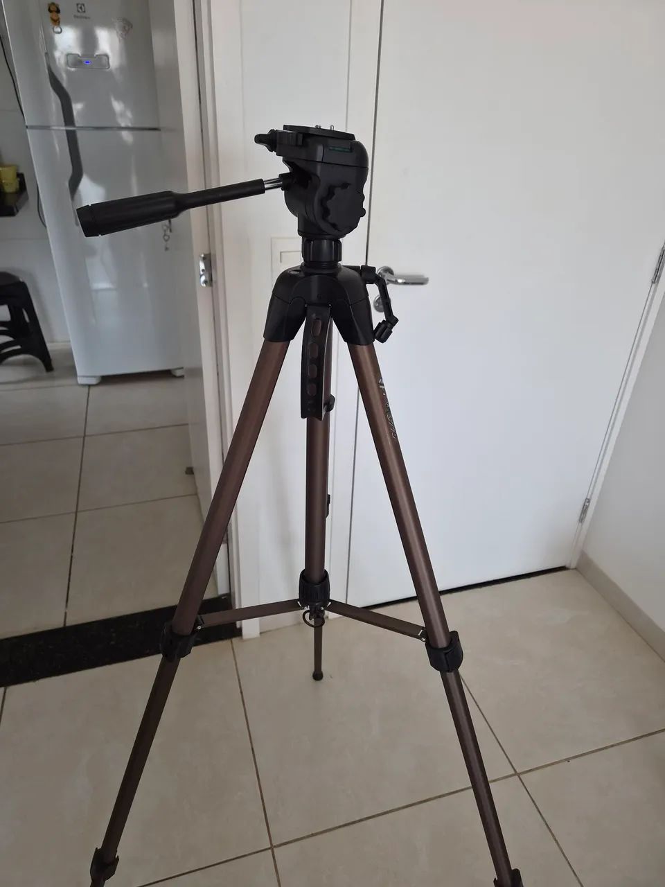 Tripé Weifang WT3770 - Foto 4