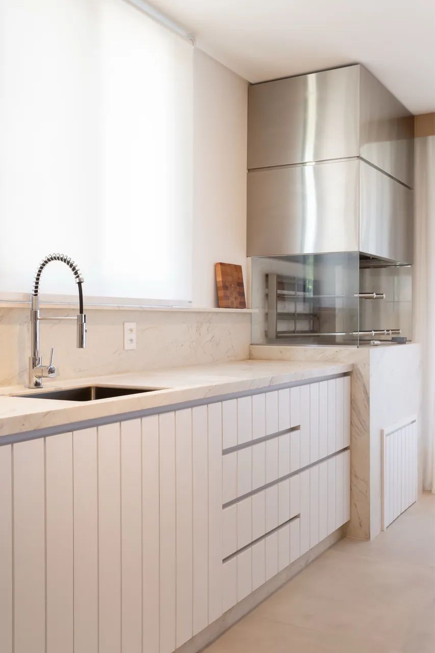 Apartamento NOVO vista mar em Jurerê  - Foto 2