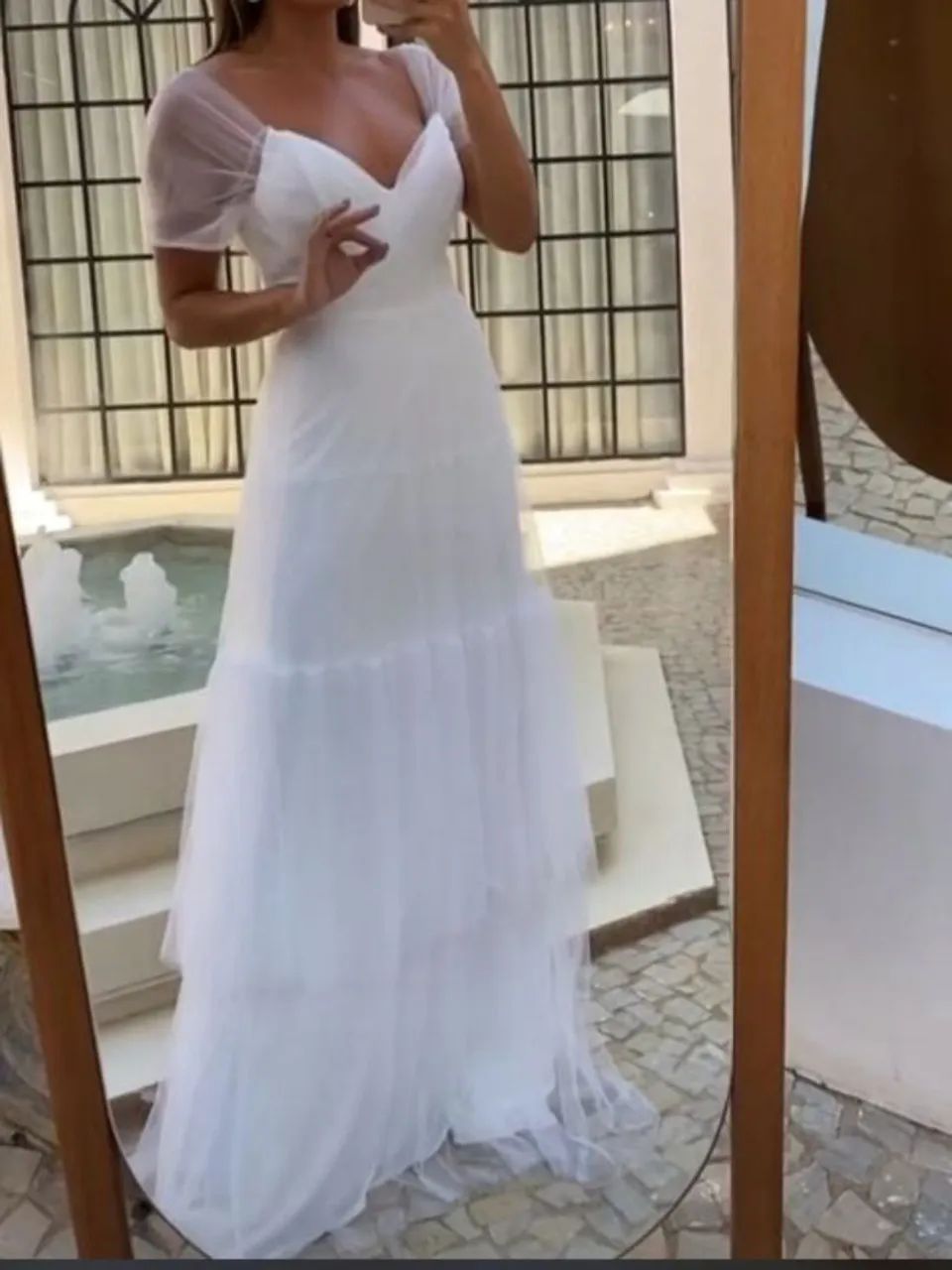 Vestido noiva simples e elegante