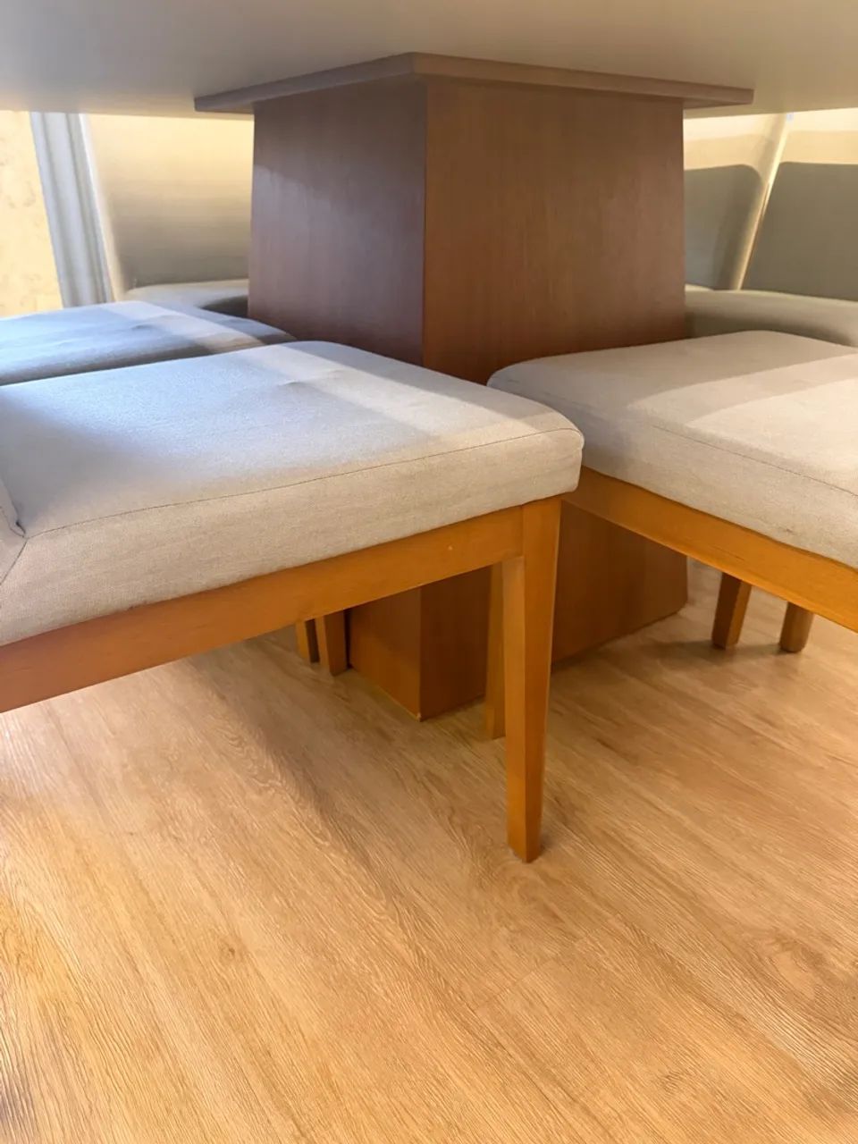 Mesa com cadeiras  - Foto 2