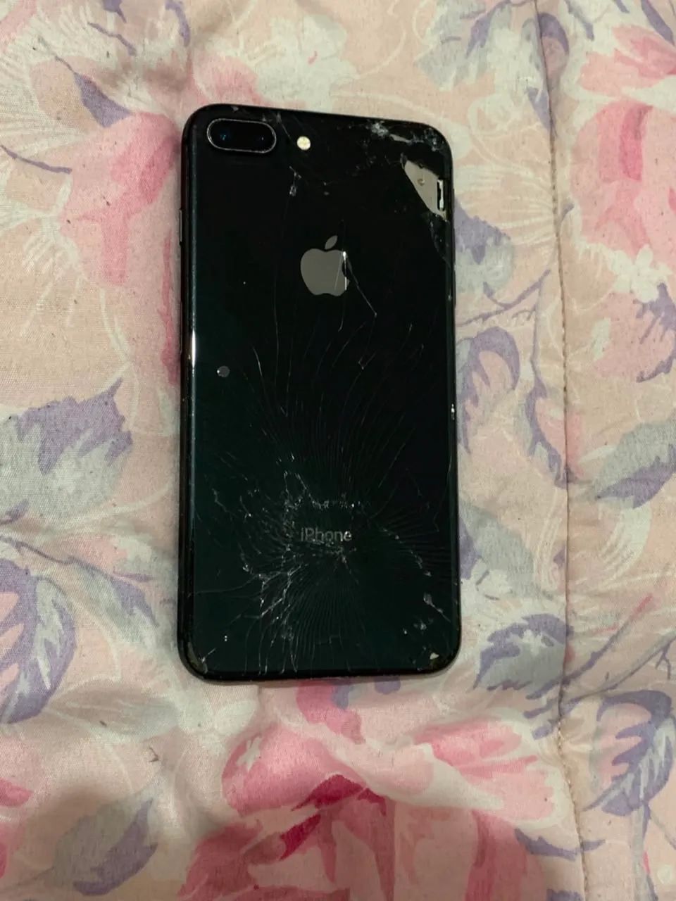 Iphone 8 Plus (faço troca) - Foto 2