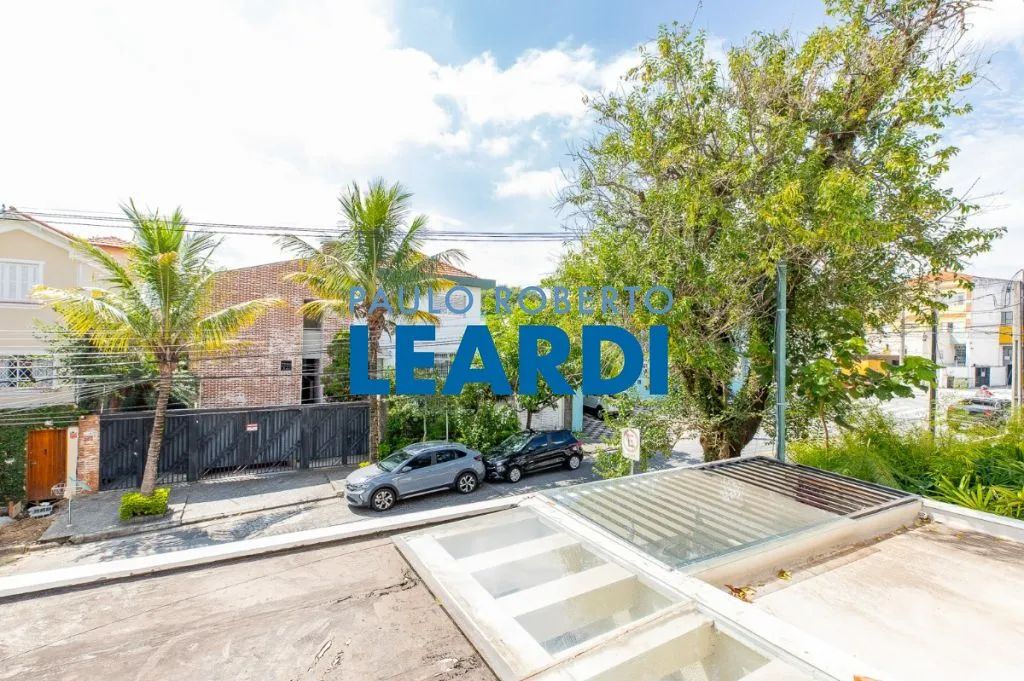 CASA ASSOBRADADA - LAPA - SP