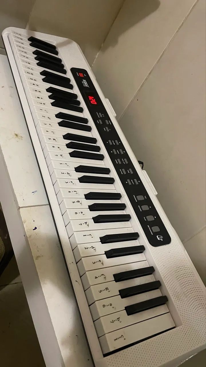 teclado kobe 150 - Foto 2