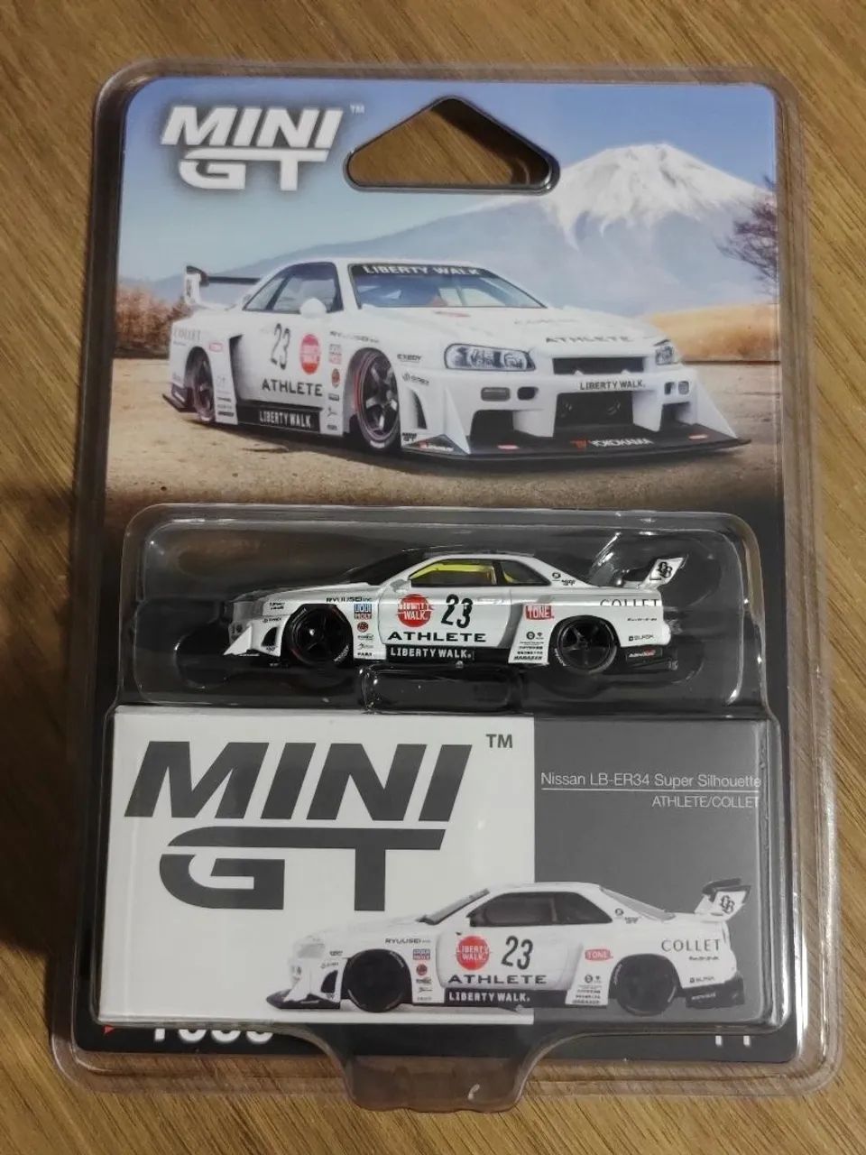 Míni GT Nissan skyline R34 lbwk lacrado - Hobbies e coleções