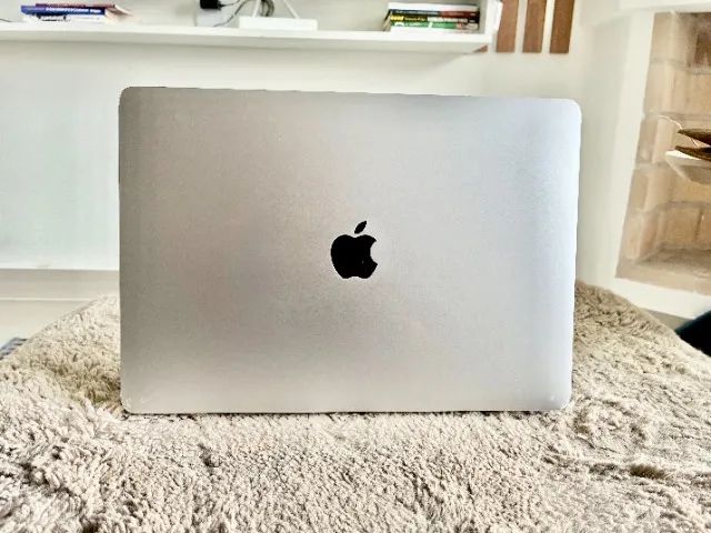 MacBook Air / 2021 - M1 - 8GB - 256GB/ Bateria 83% - Notebooks