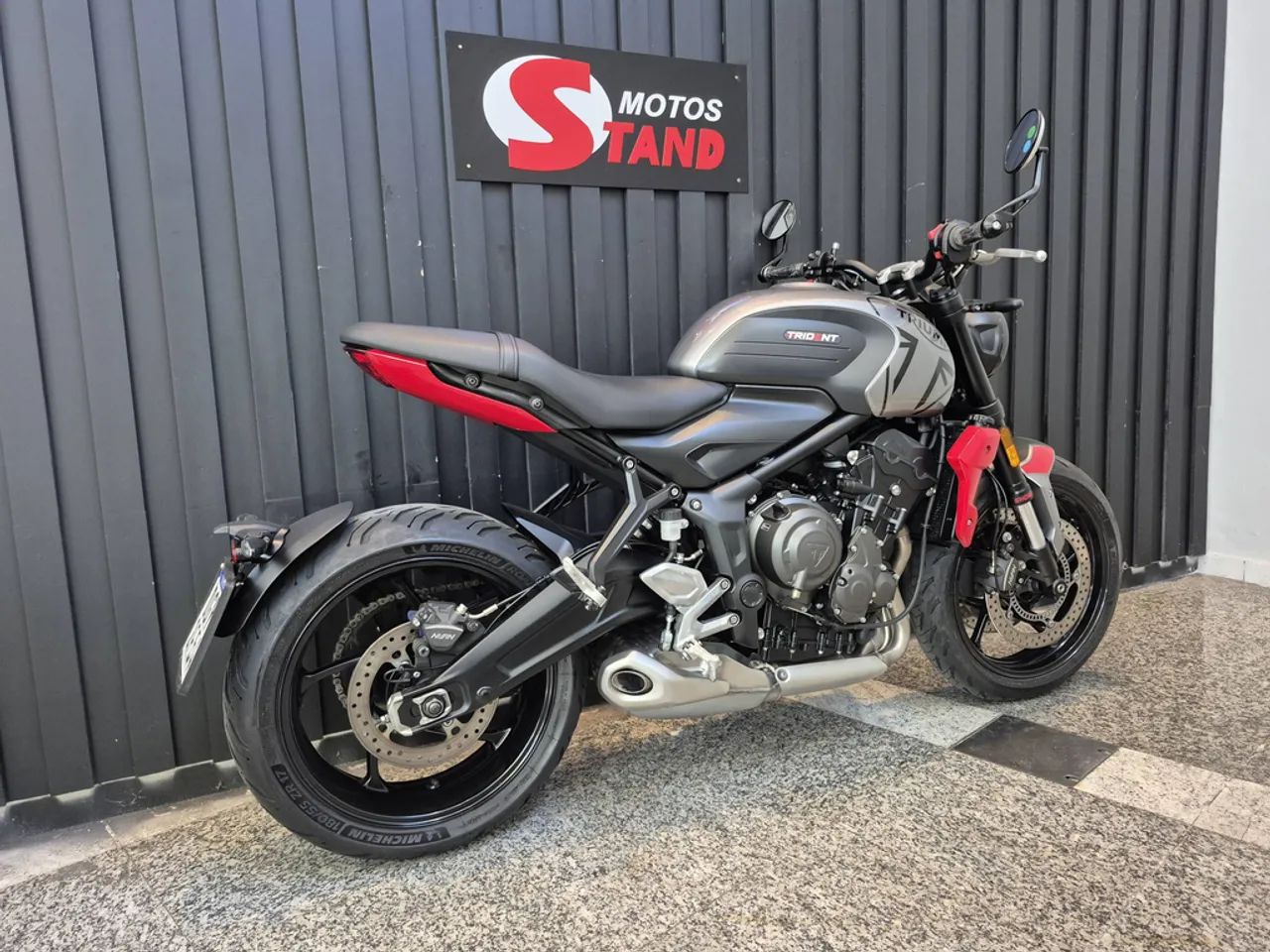 Triumph Trident 660 660 cc  - Foto 5