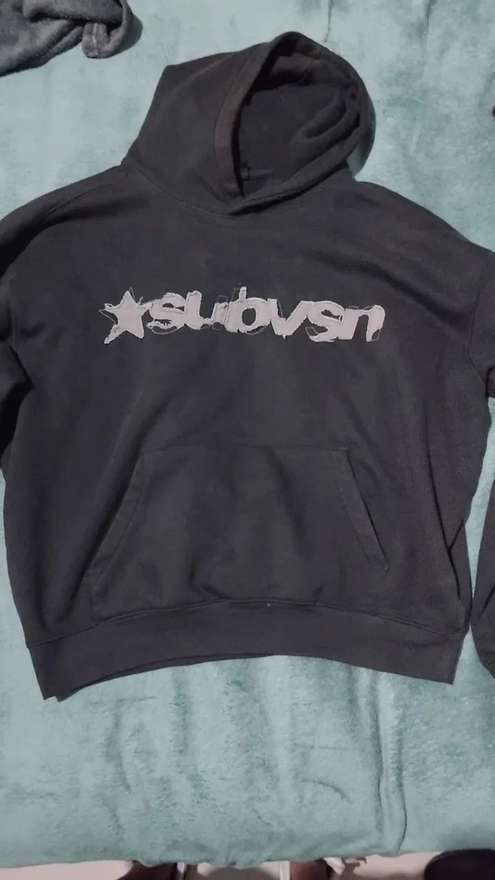 Moletom preto Subvsn COTTON ON 