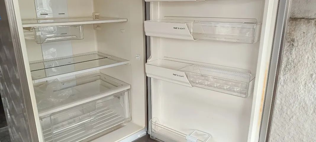 Vendo geladeira Eletrolux 500 L - Foto 2