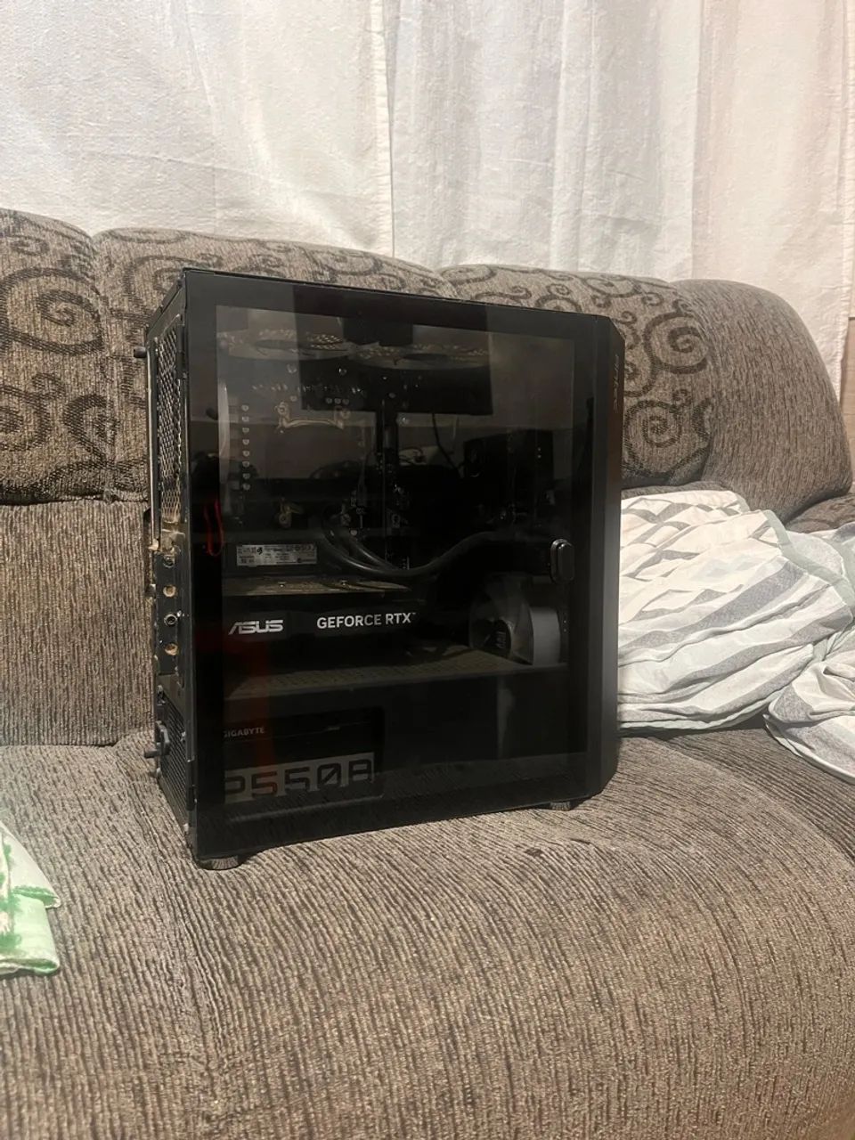 Vendo pc gamer 1 ano de uso! - Foto 3