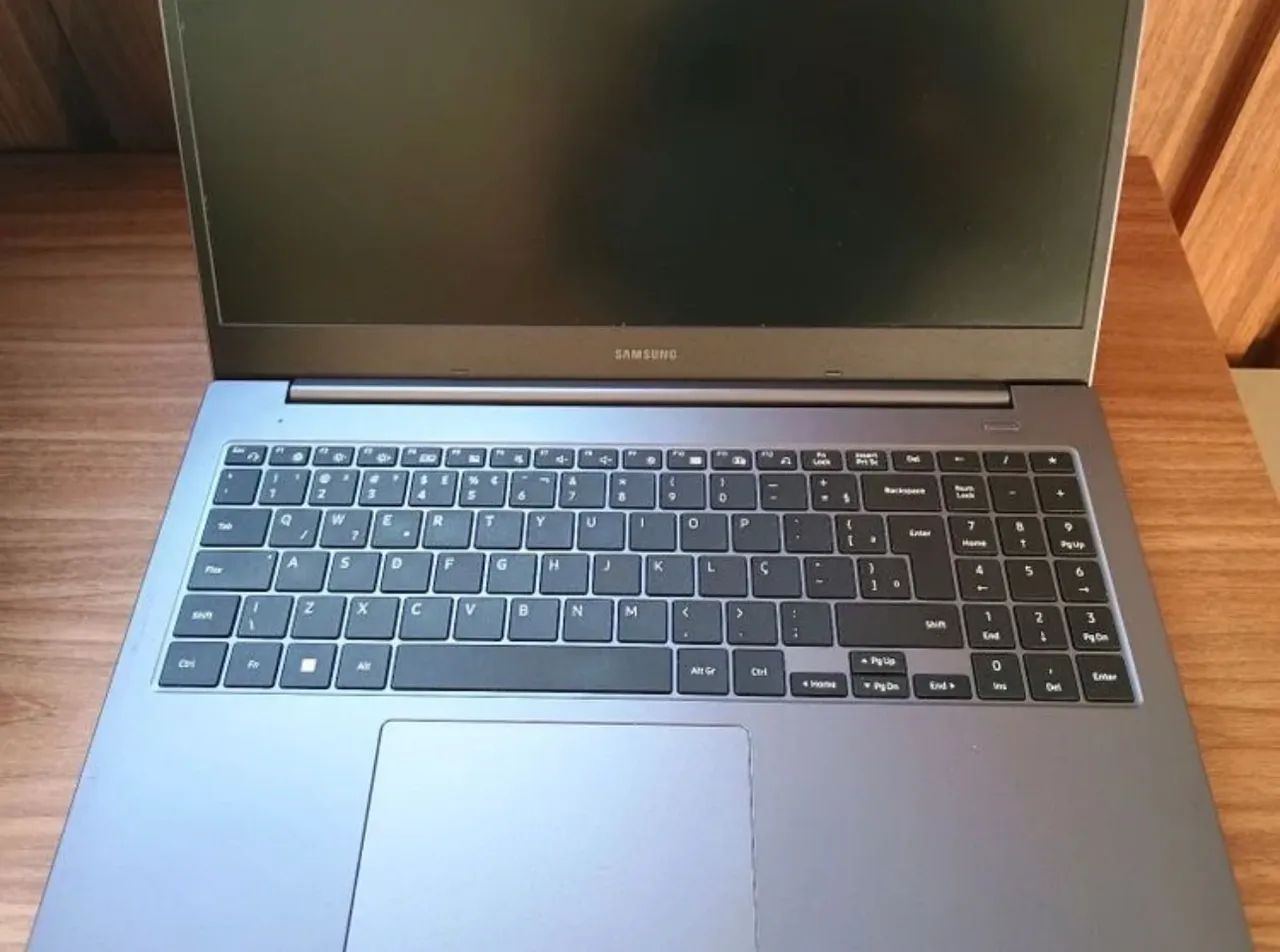 Notebook Samsung 128 gigas interno + 128 HD  - Foto 3