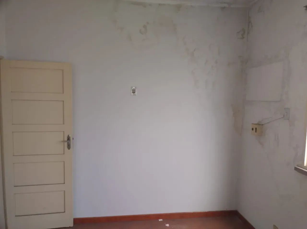 Cachoeirinha //Prédio Comercial / 9 8 1. 06. 3 2 3 1 - Foto 5