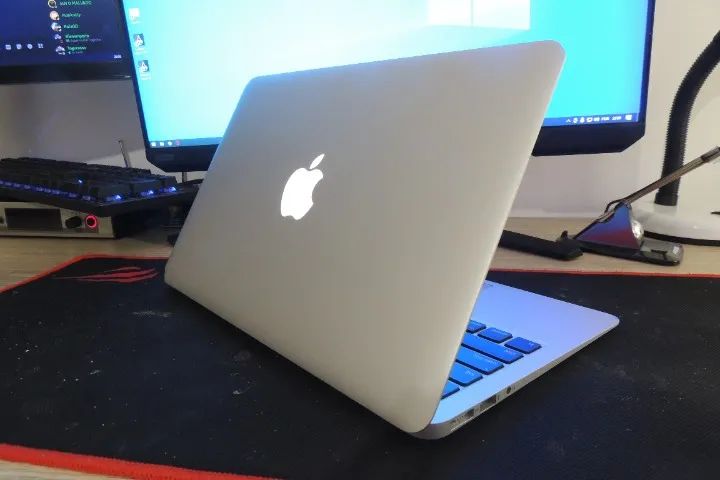 MacBook Air Mid 2012 Intel Core i5 - Notebooks - Cristo Redentor