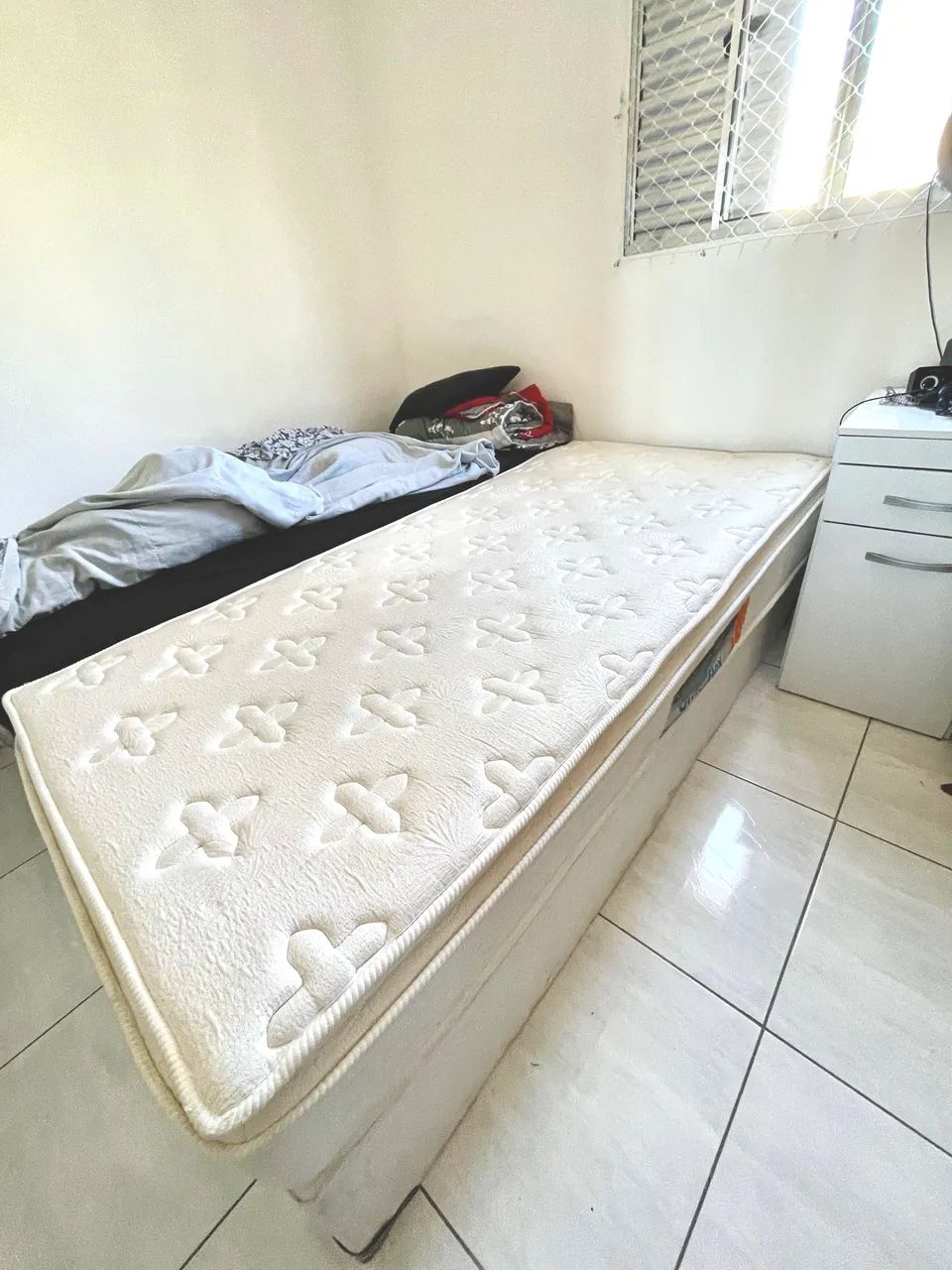 Cama Solteiro Umaflex molas ensacados  - Foto 4