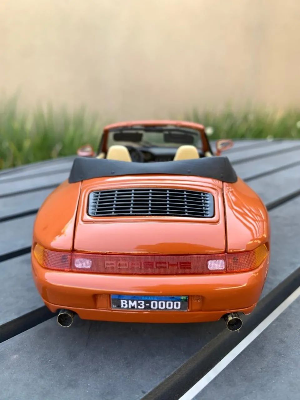 Miniatura 1:18 Porsche 911 cabriolet customizado - Foto 5