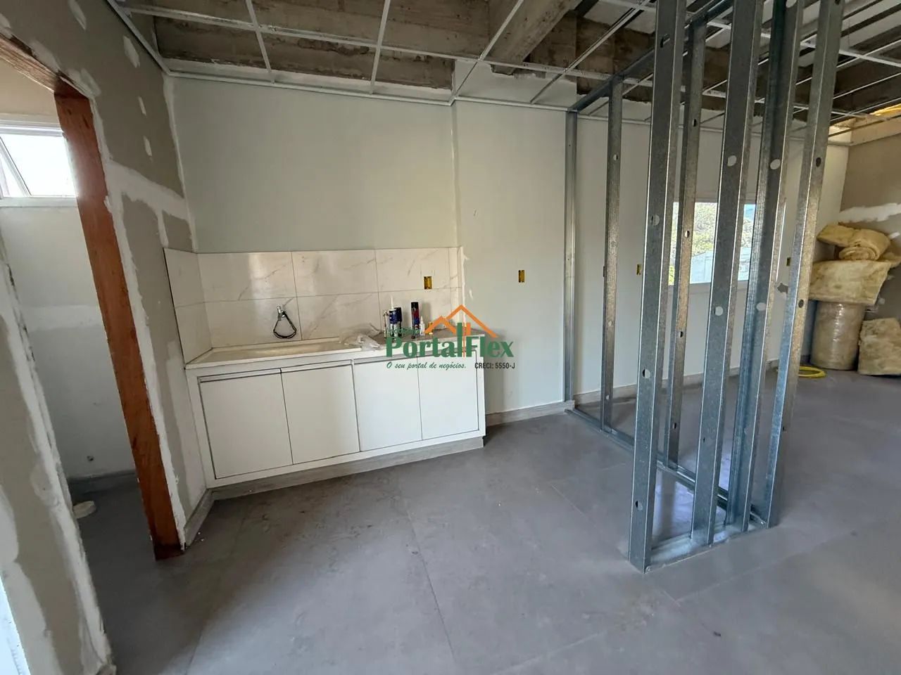 Sala à locação em Jardim Tropical - Serra/ES - Foto 4