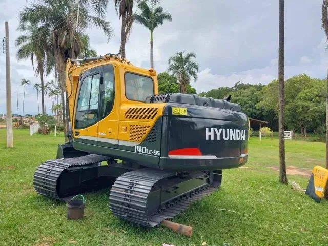 Escavadeira Hyundai 140 LC95 ano 2017 - Foto 6