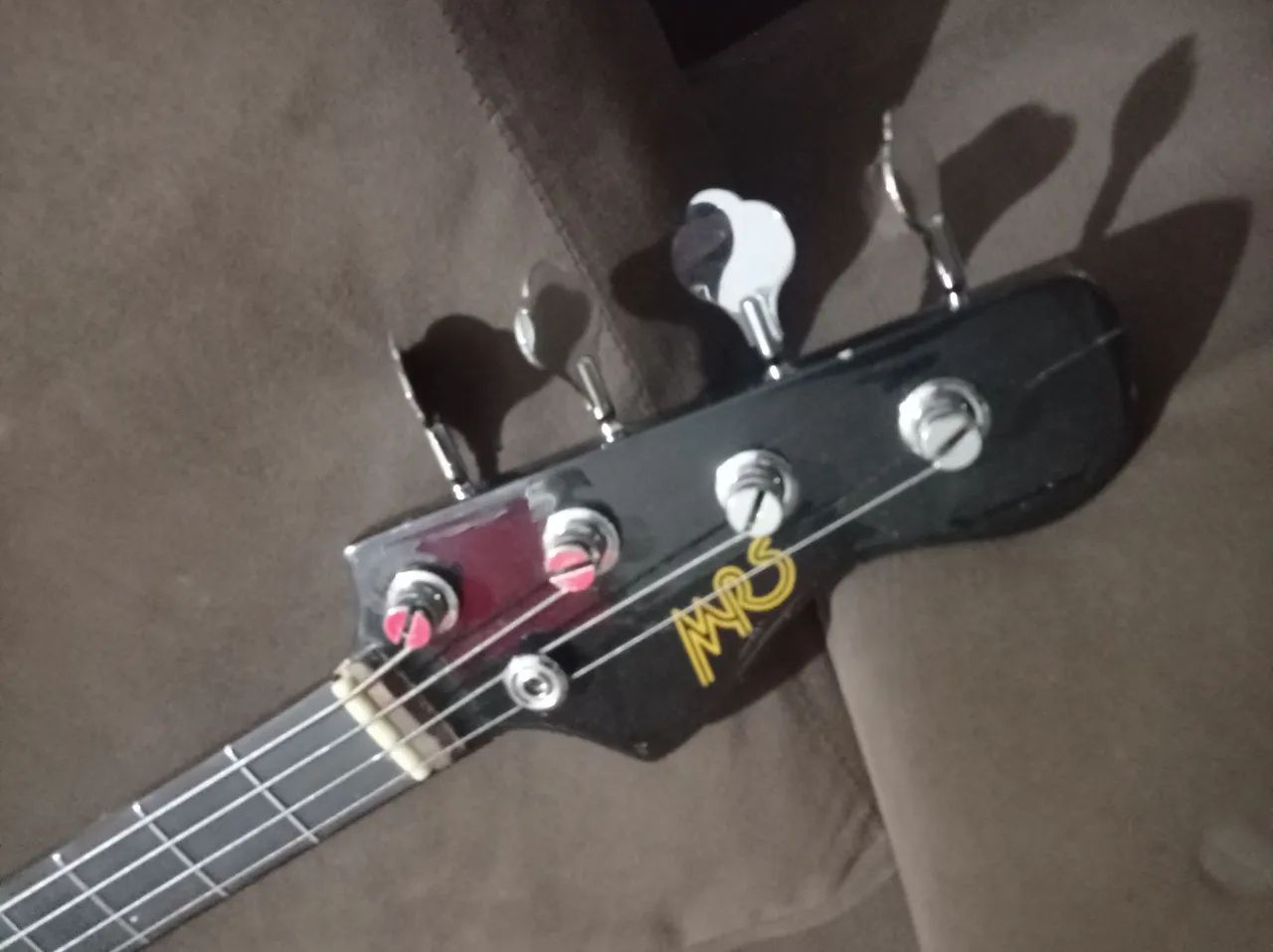 Baixo luthier  - Foto 2