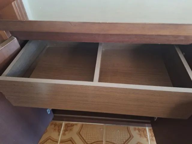 Buffet de madeira maciça imbuia  - Foto 4