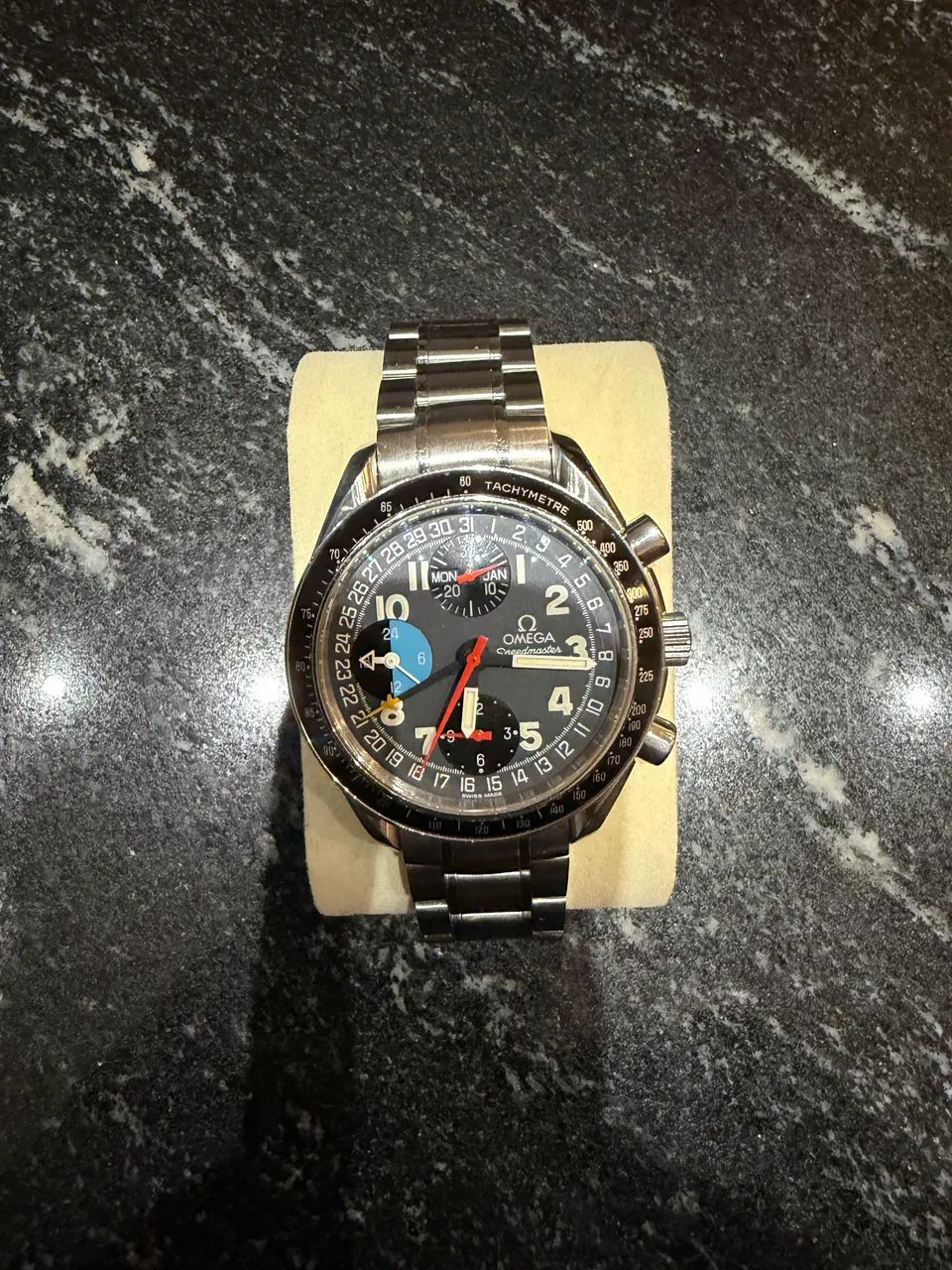 Relógio Omega Speedmaster Automatic Triple Calendar - Mark 40