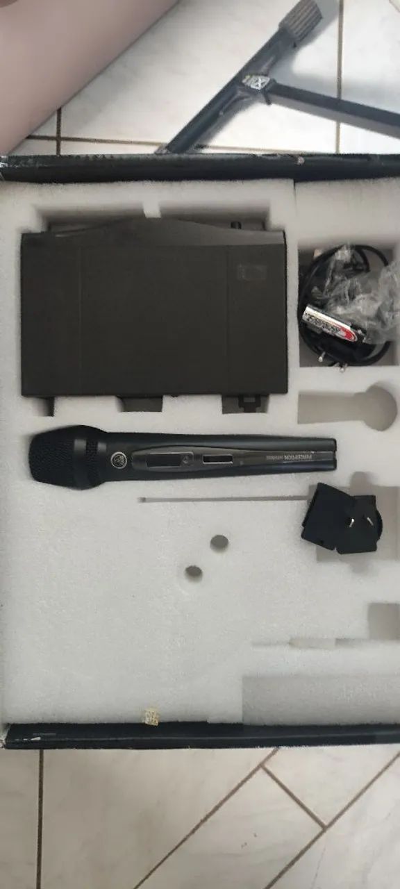 Microfone sem fio AKG 