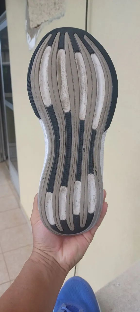 Tênis adidas  - Foto 3