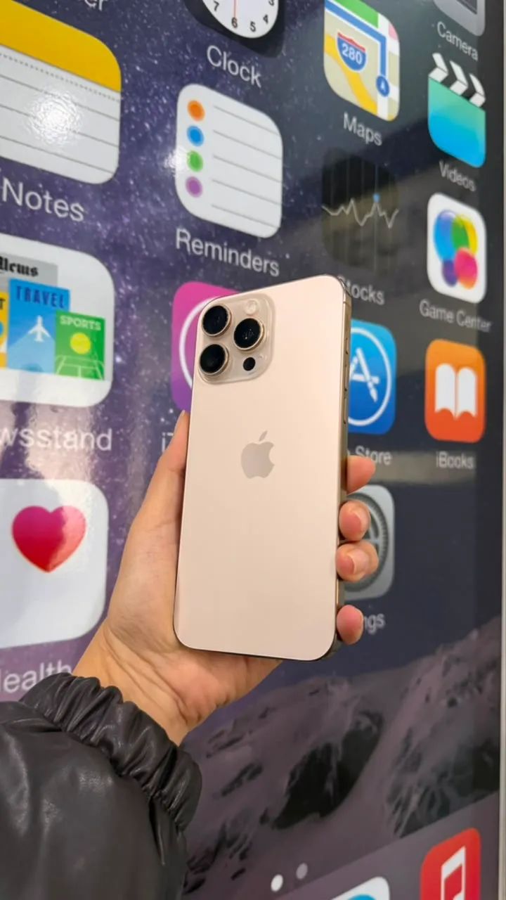 iPhone 16 PRO MAX 256GB - usado com garantia de 3 meses 