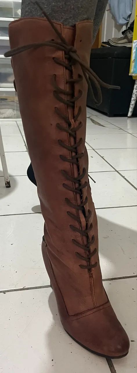 Bota overtheknee Couro tam 34 - Foto 4
