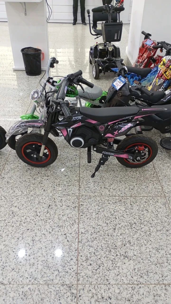 Moto elétrica infantil 