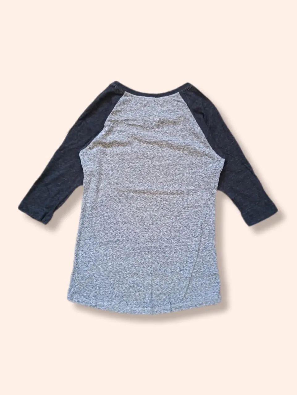 Camiseta Raglan Feminina Forever 21 M - Foto 2