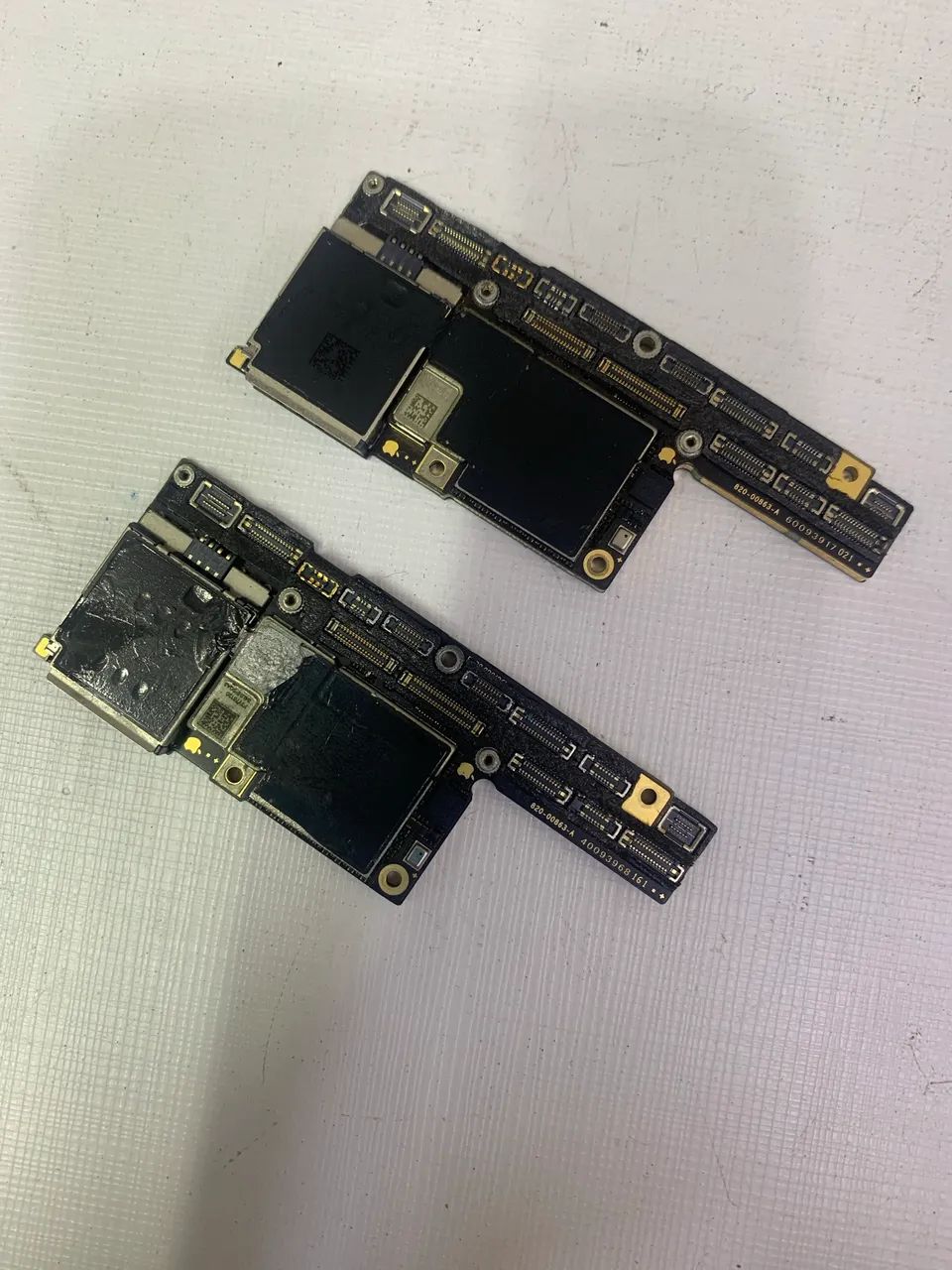 Placa iPhone X e carcaça 