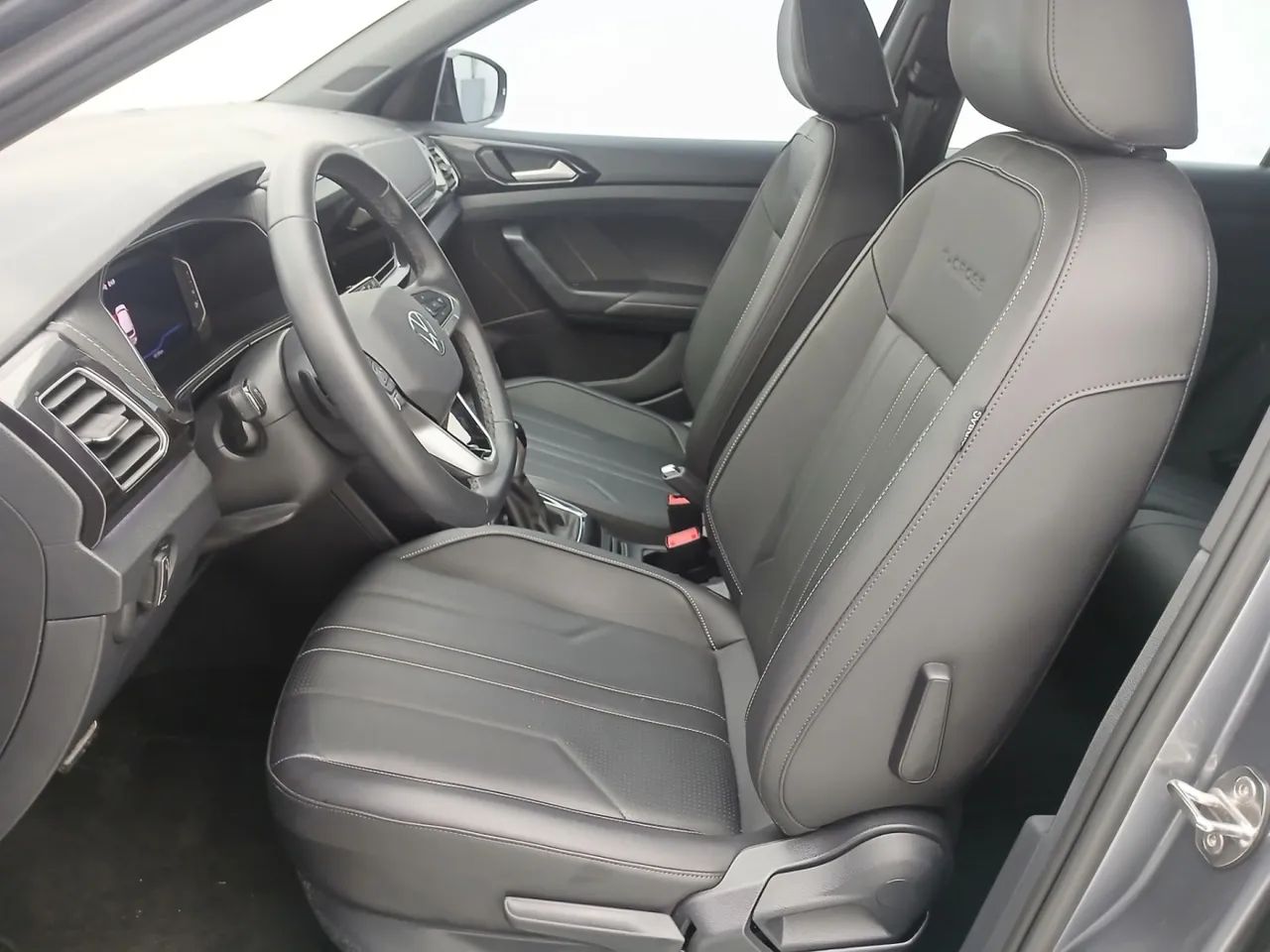 Volkswagen T-Cross Highline 1.4 TSI Flex 16V 5P AUT, foto 16 de 18